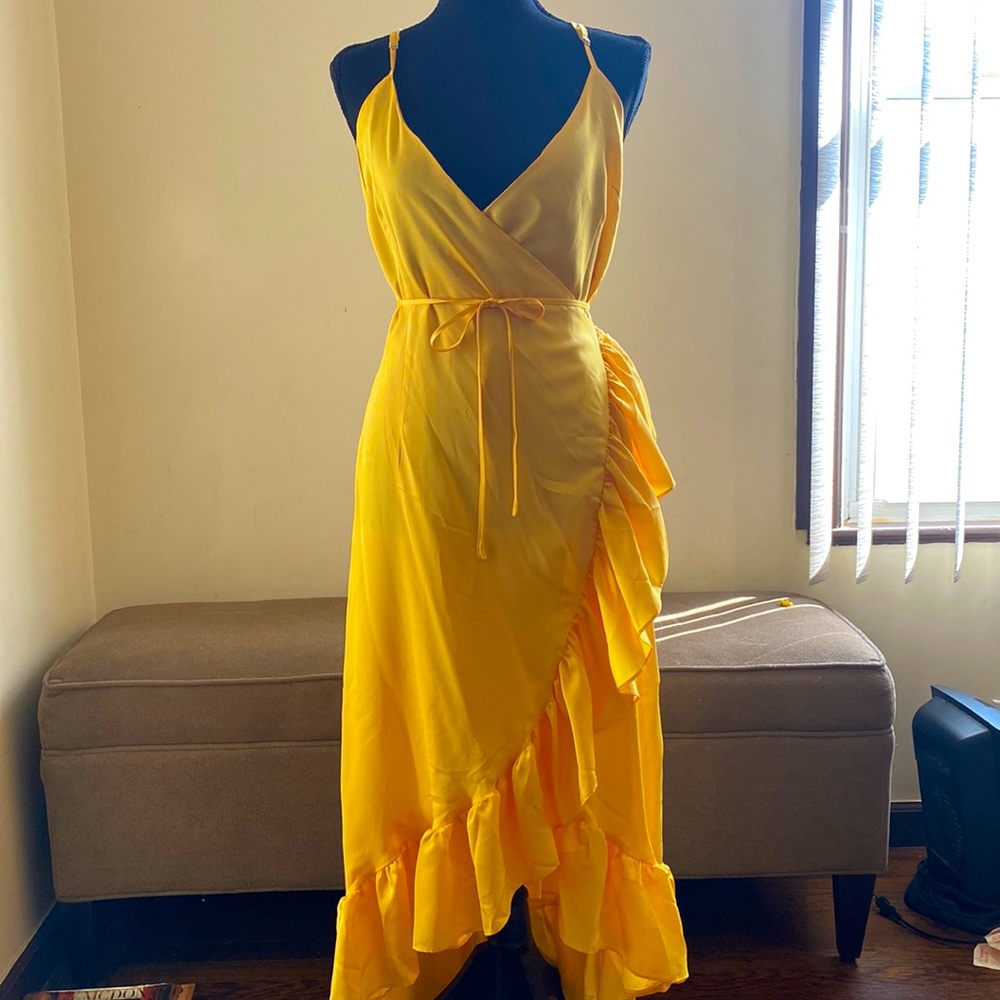 Wonens wrap dress by Stylekeepers
